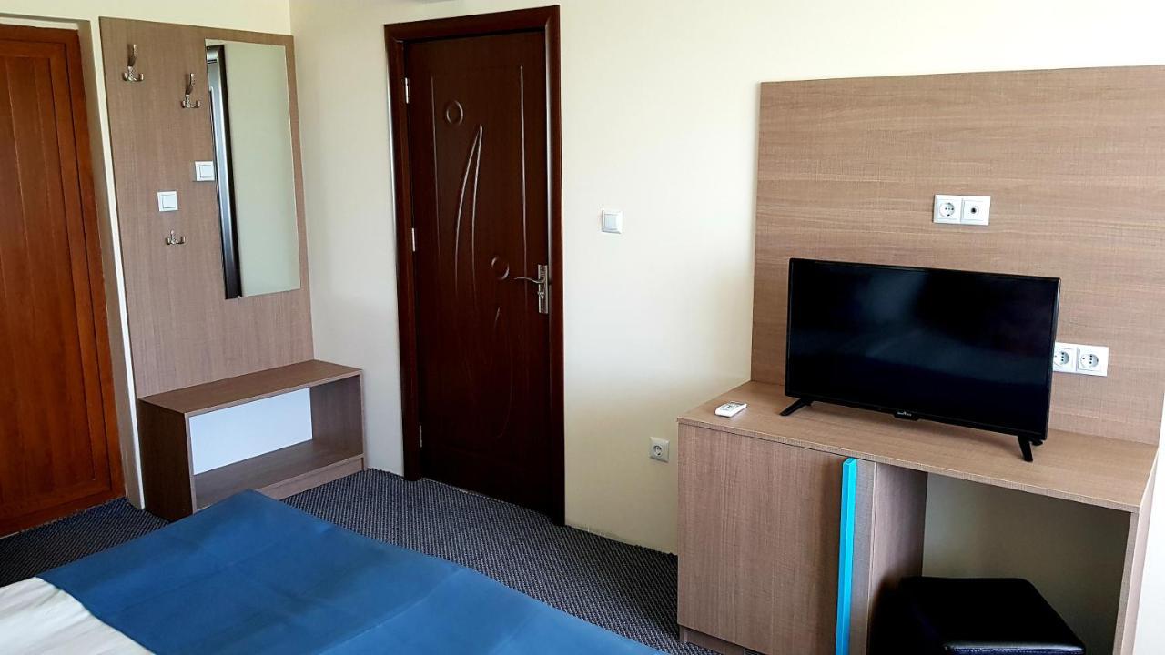 Амида Hotel Varvara  Bagian luar foto