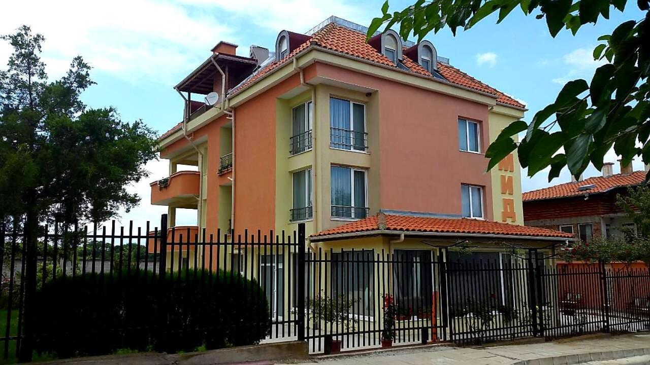 Амида Hotel Varvara  Bagian luar foto